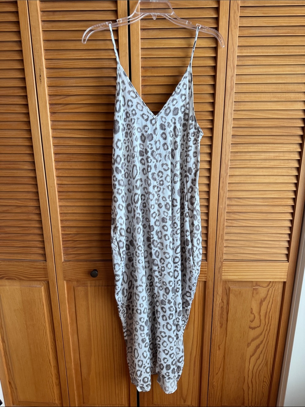 Source Unknown Light Gray Leopard Print Slip Maxi Dress